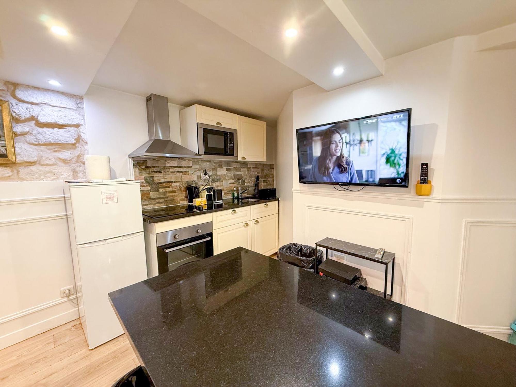 42-luxury Flat